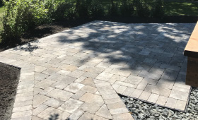 Paving block porch with walkway branching off